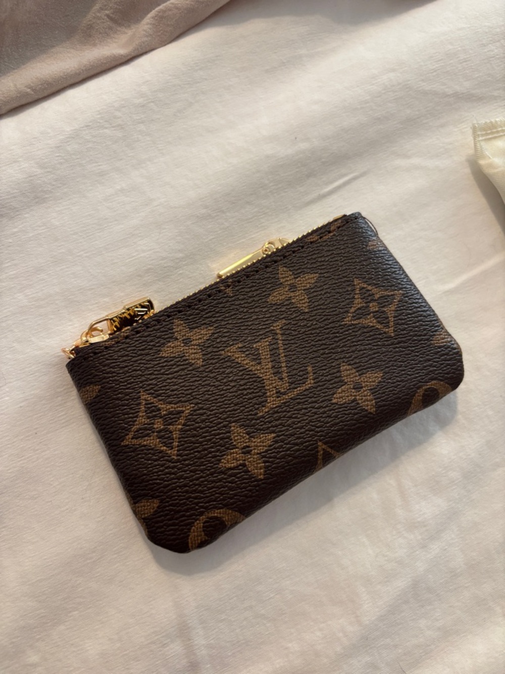 key pouch - Picture 2 of 3